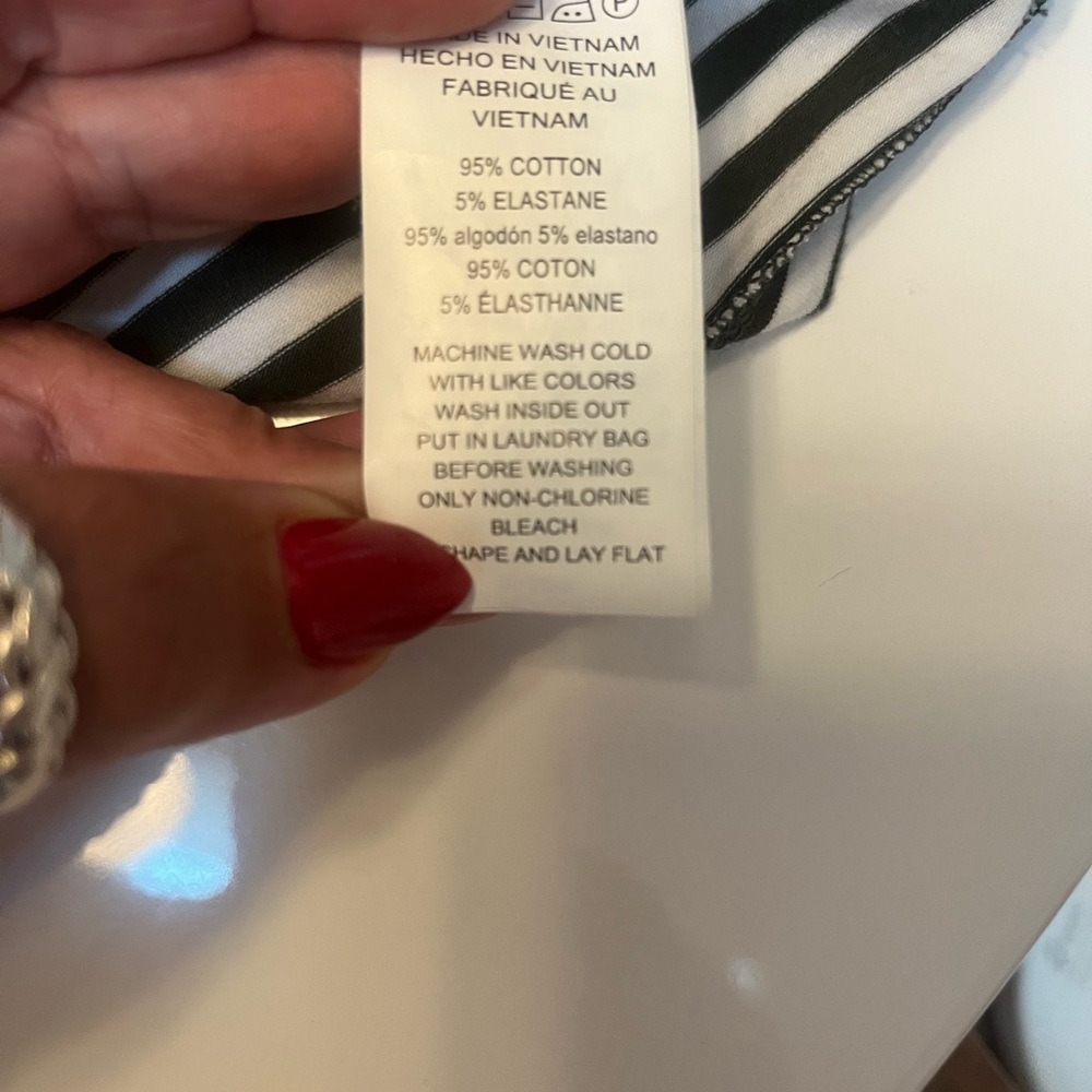 #307 Michael Kors Olive and White Striped Dress In Excellent condition. - Picture 9 of 11
